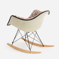 case-study®-furniture-keith-haring-arm-shell-rocker-chair-untitled-1983