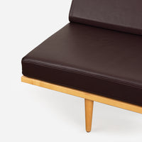 case-study®-furniture-solid-hardrock-maple-daybed-eggplant-leather