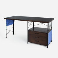 case-study®-furniture-desk-with-3-drawer-and-fiberglass-panels