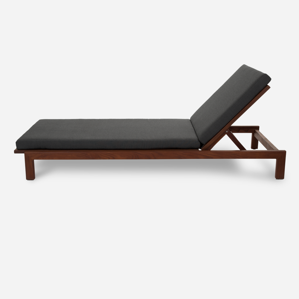 Brasilia Chaise – Modernica Inc