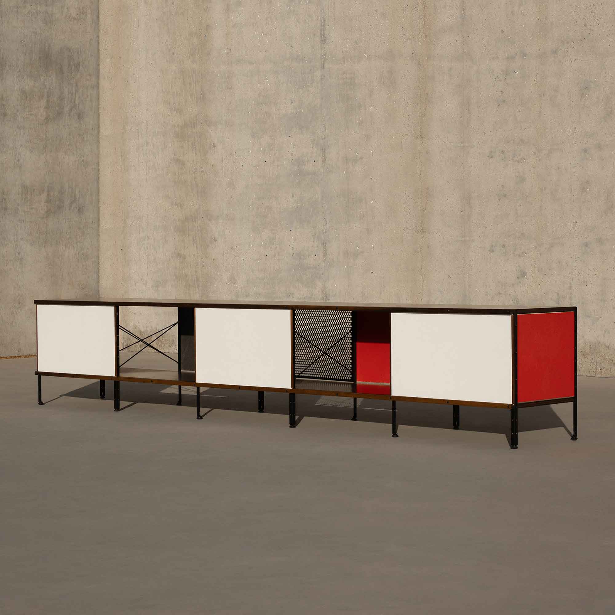 Case Study® Custom Storage Unit 150