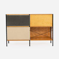 ケーススタディ Furniture® 220 収納ユニット - 3 つの引き出しドレッサーを備えたサンプル