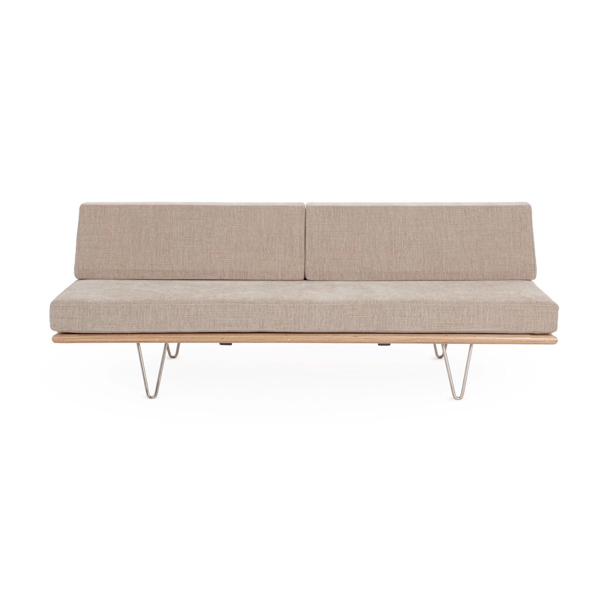 Case Study® V-Leg Daybed