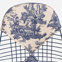 case-study-furniture®-wire-chair-with-toile-bikini