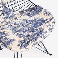 case-study-furniture®-wire-chair-with-toile-bikini