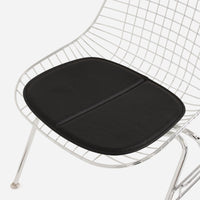 vinyl-classic-black-stacking-base