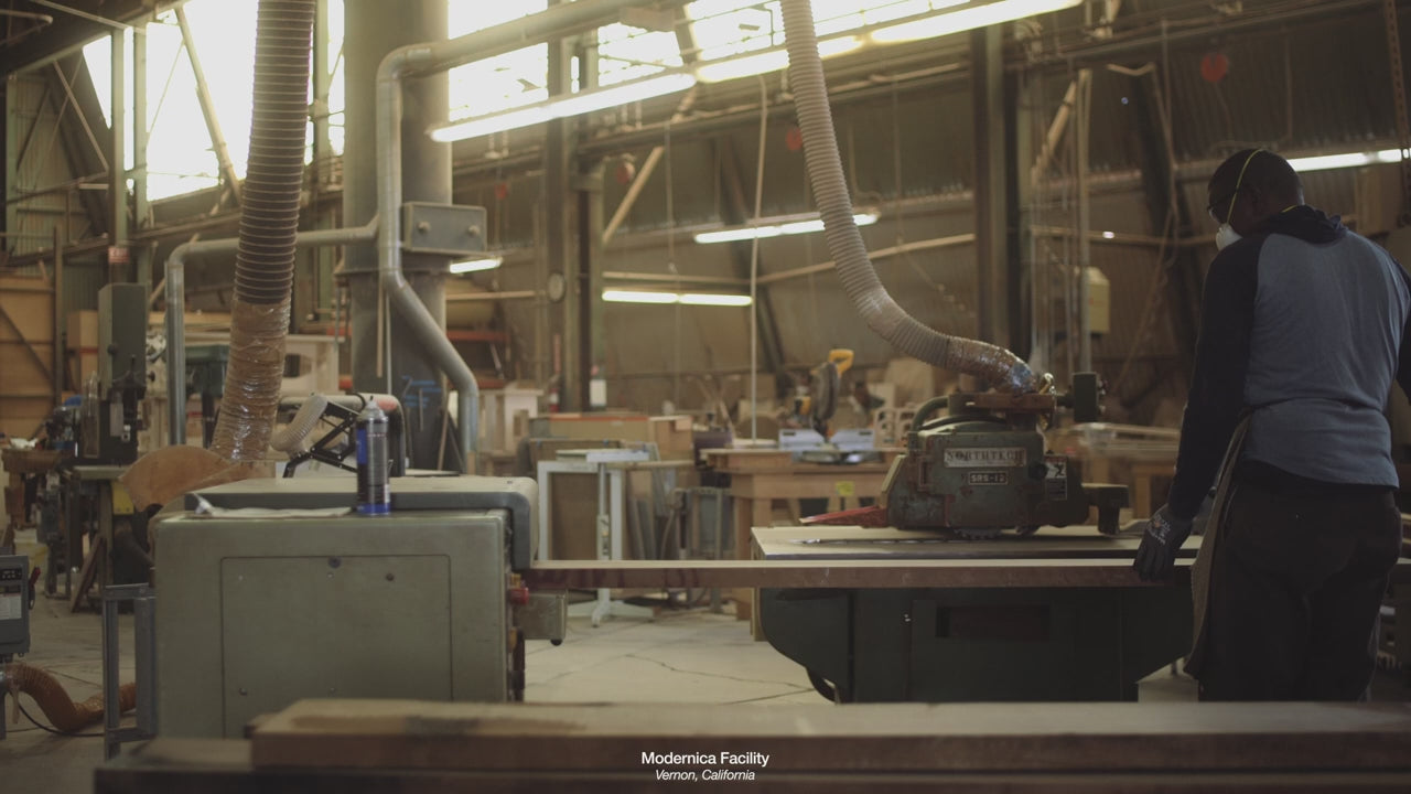 Load video: Ojai Dining Table
