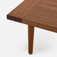 case-study®-furniture-solid-wood-coffee-table-with-straight-edge