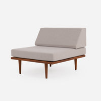ケーススタディ Furniture® 無垢材デイベッドチェア - ベージュのサンプル