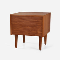 case-study®-furniture-solid-wood-two-drawer-bedside-table